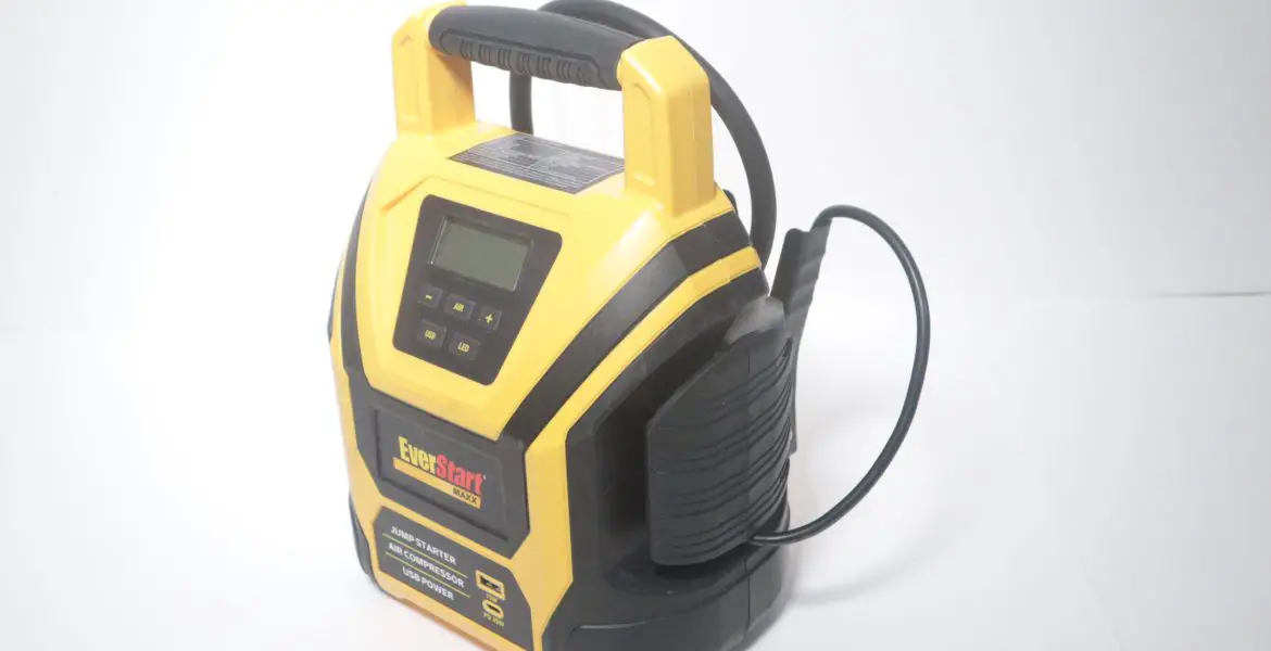 Everstart 1600 Amp Lithium Jump Starter With Air Compressor